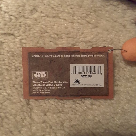 Disney Parks Star Wars Galaxy's Edge Ahsoka Plush 13" NWT - Picture 4 of 4